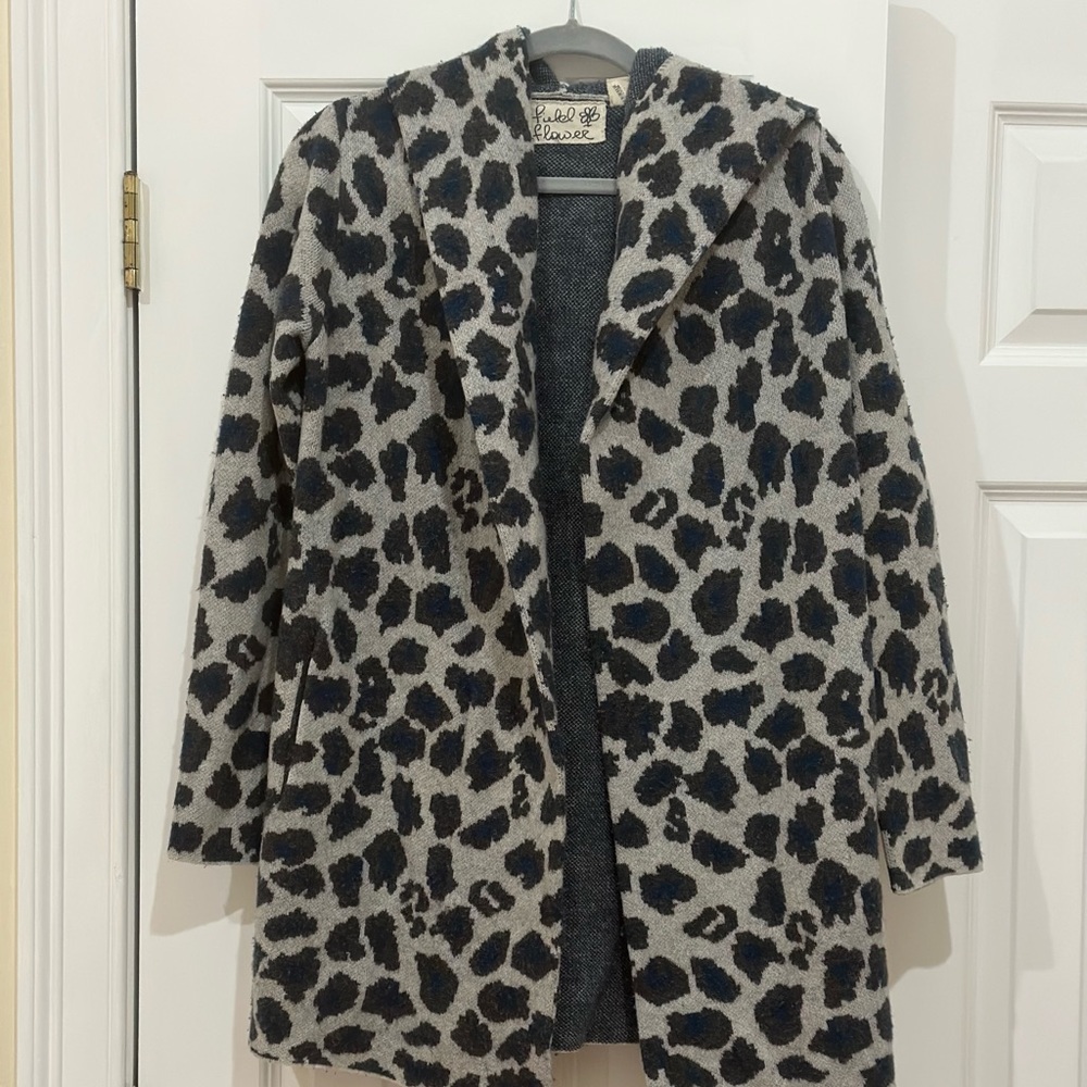 Anthropologie sweater jacket with hood. Blue Cheetah print. Xs